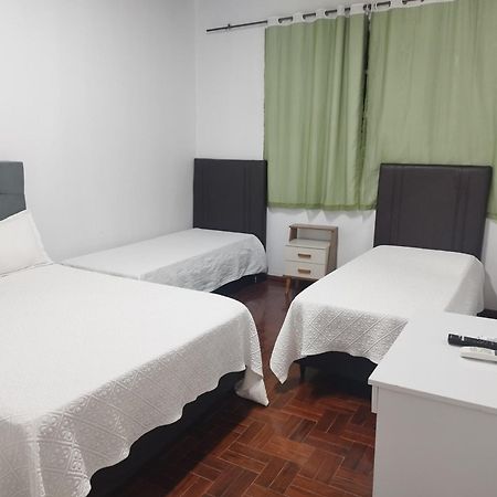 Hotel Pousada Cama&Café à Paracatu Extérieur photo